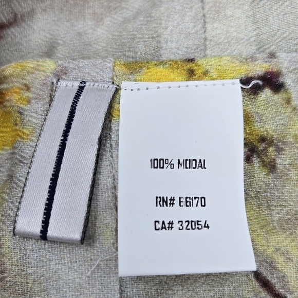 BLANK LONDON WATER COLOR FLORAL INFINITY SCARF 100% MODAL GREEN YELLOW WOMEN OS - Picture 8 of 12